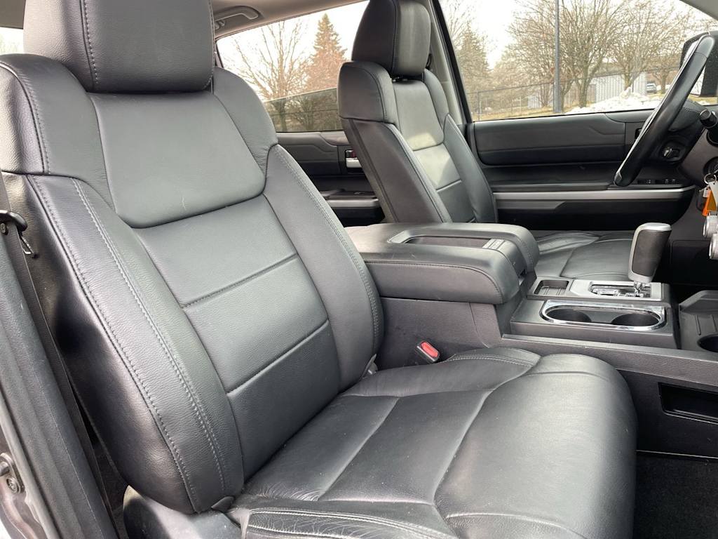 Thumbnail: 2017 Toyota Tundra - 11