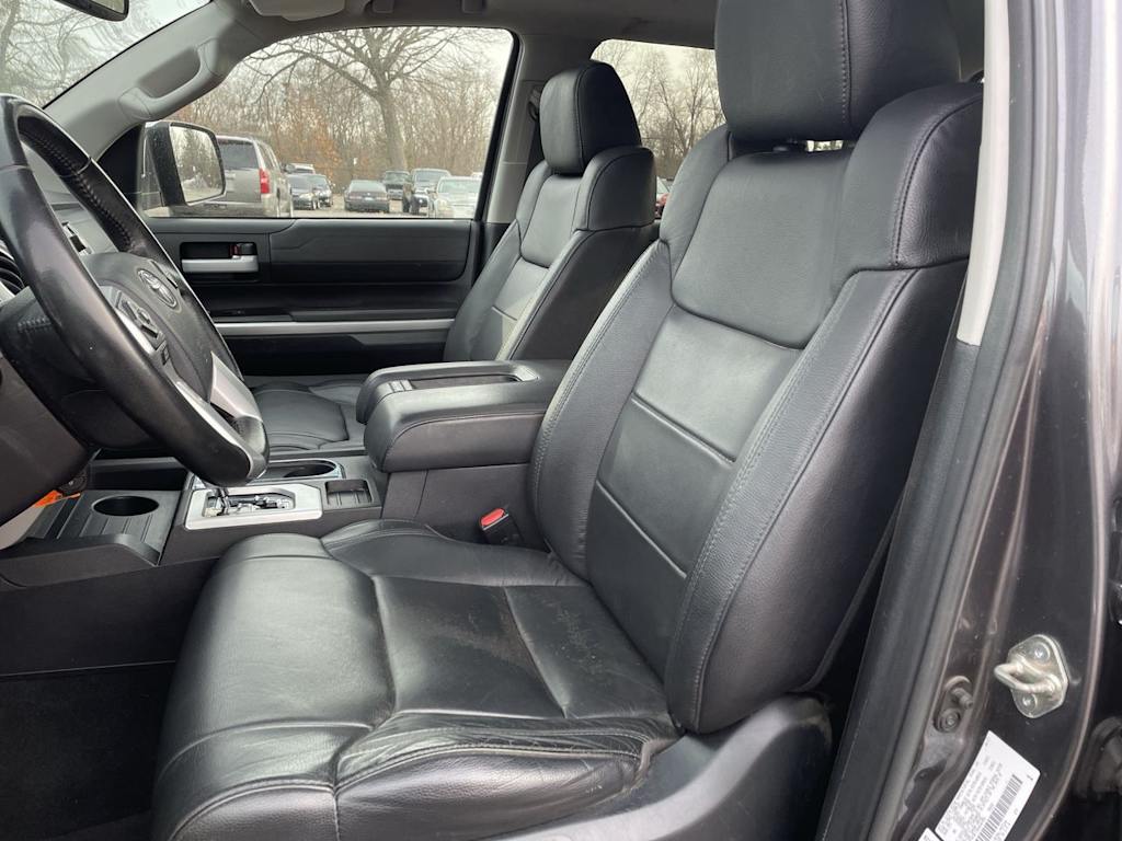 Thumbnail: 2017 Toyota Tundra - 10