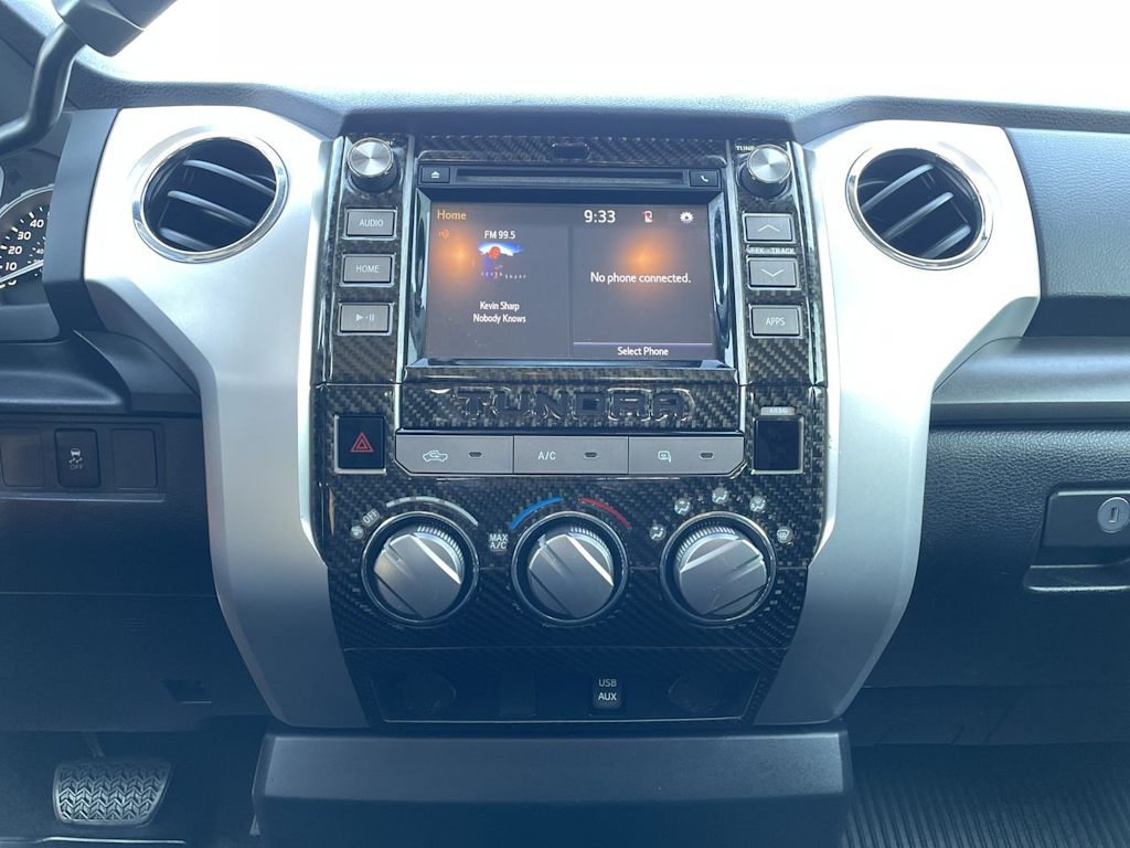 Thumbnail: 2019 Toyota Tundra - 13