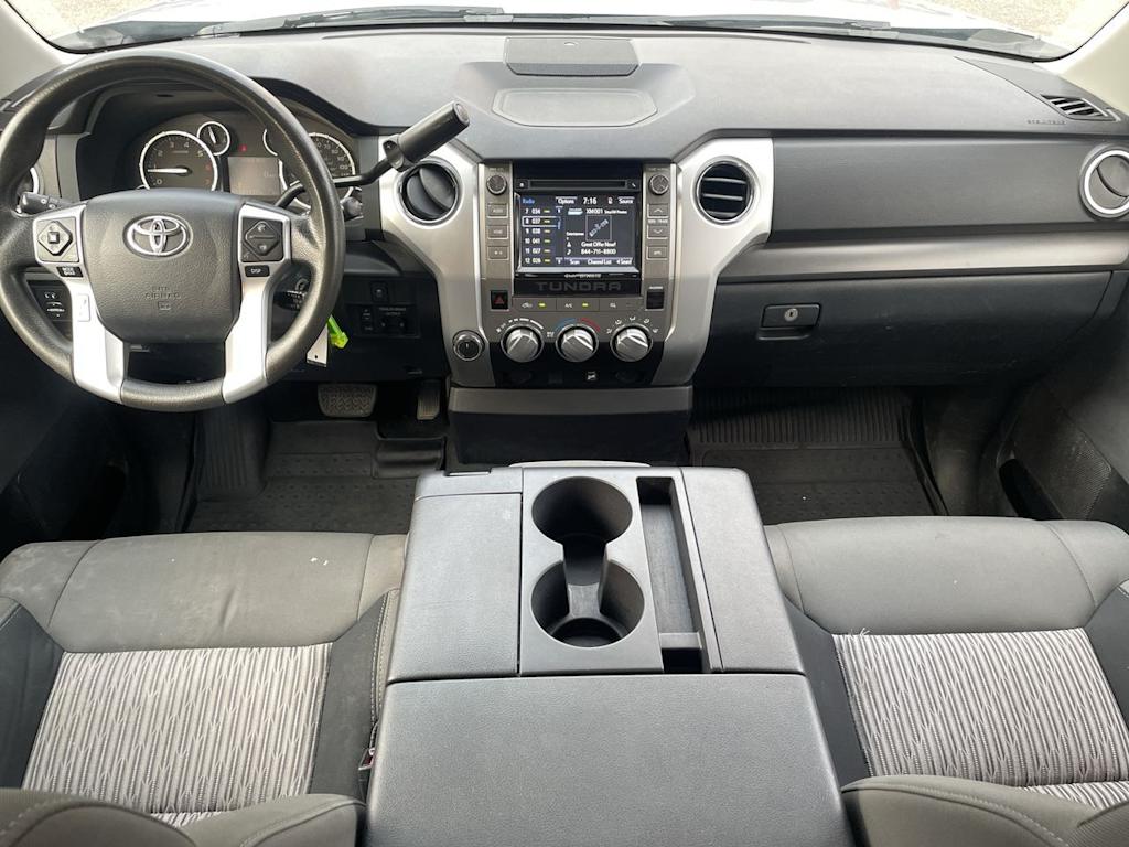 Thumbnail: 2017 Toyota Tundra - 9