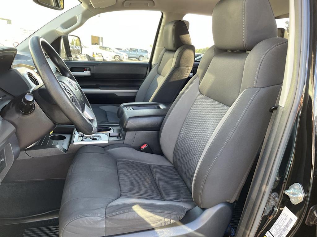 Thumbnail: 2017 Toyota Tundra - 10