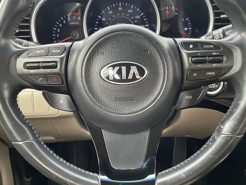 Thumbnail: 2015 Kia Optima - 24