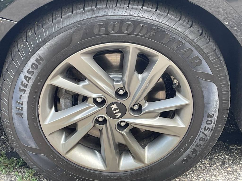 Thumbnail: 2019 Kia Optima - 6