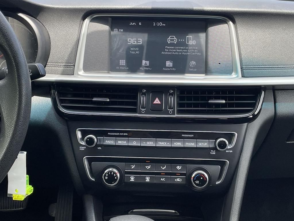Thumbnail: 2019 Kia Optima - 12