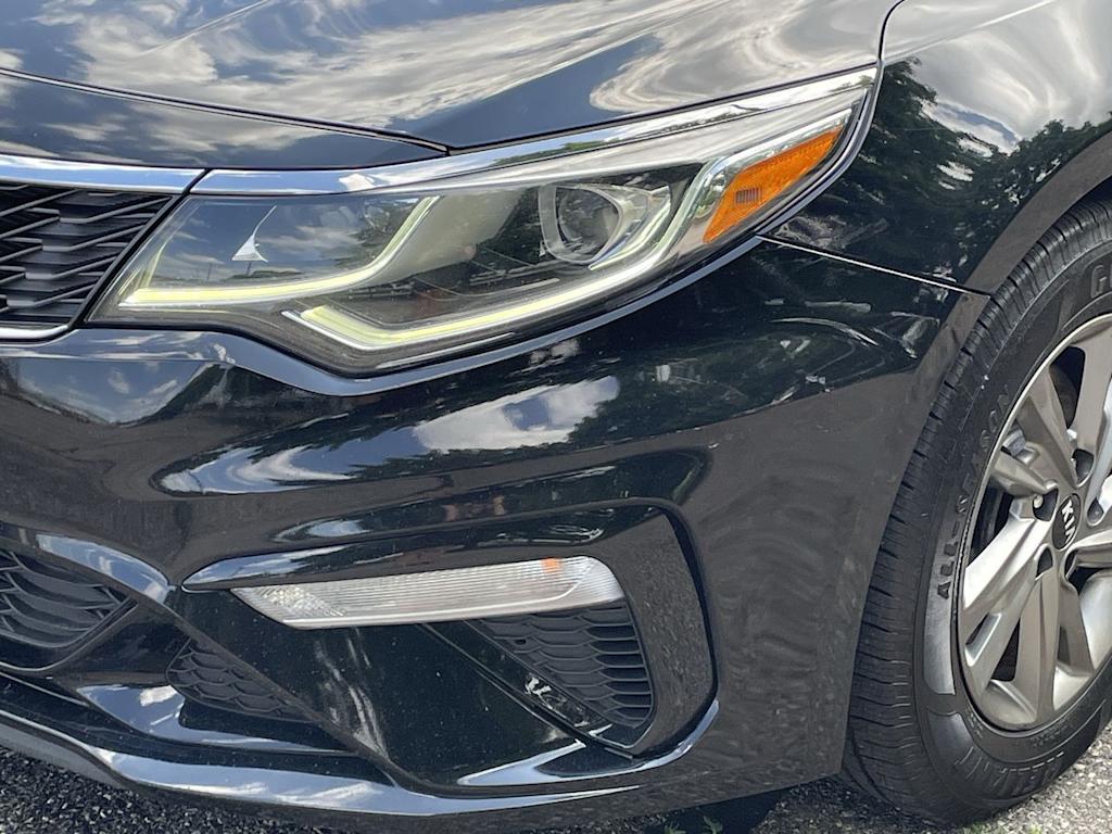 Thumbnail: 2019 Kia Optima - 32