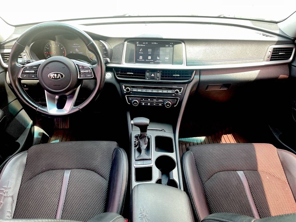 Thumbnail: 2019 Kia Optima - 8