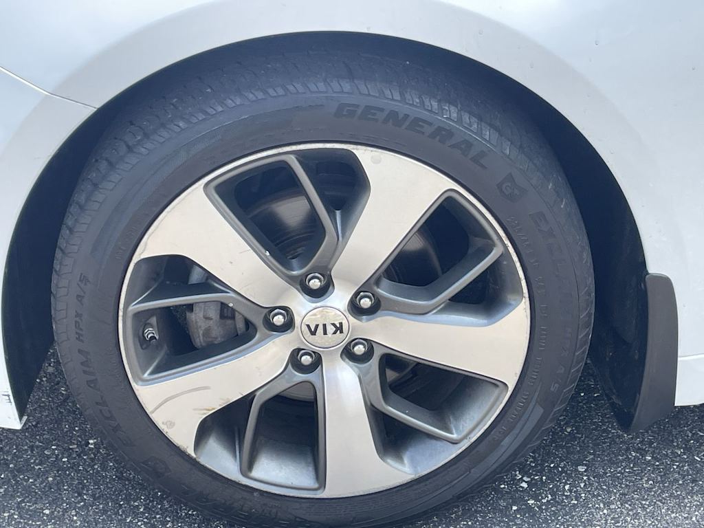 Thumbnail: 2019 Kia Optima - 6