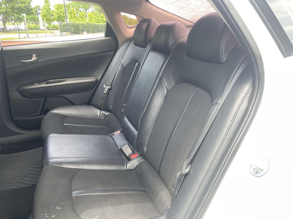 Thumbnail: 2019 Kia Optima - 26