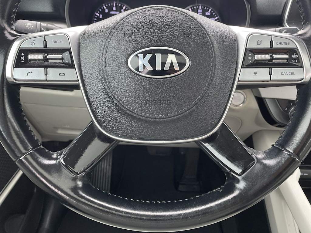 Thumbnail: 2021 Kia Telluride - 25