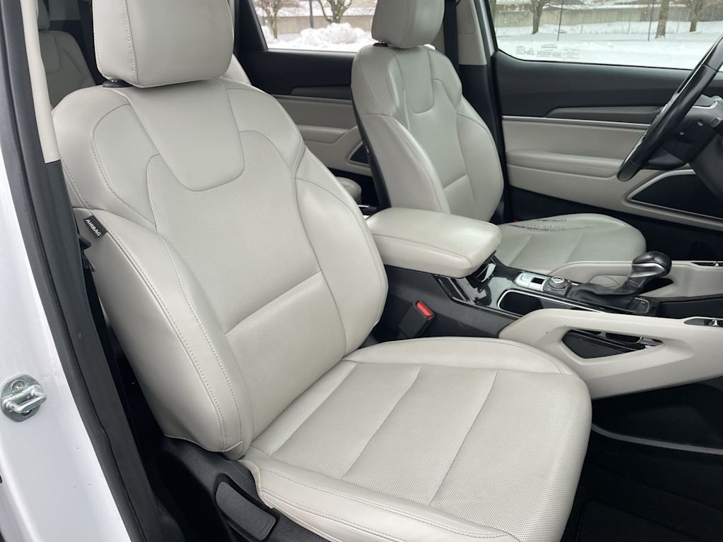 Thumbnail: 2021 Kia Telluride - 11