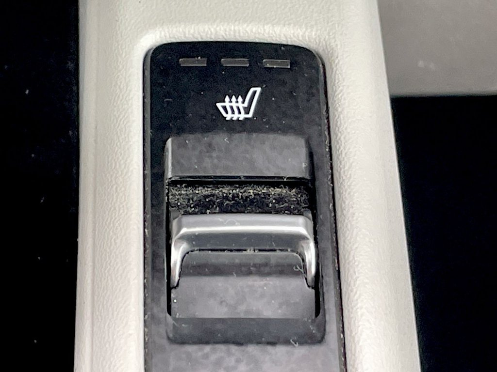 Thumbnail: 2021 Kia Telluride - 32