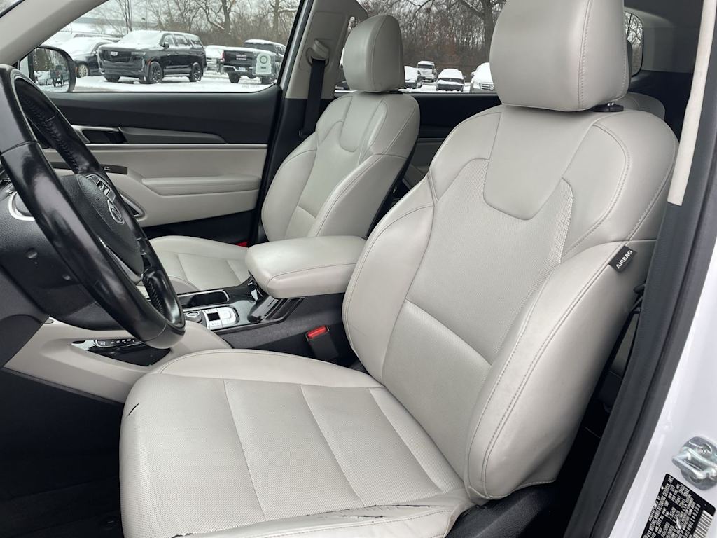 Thumbnail: 2021 Kia Telluride - 10