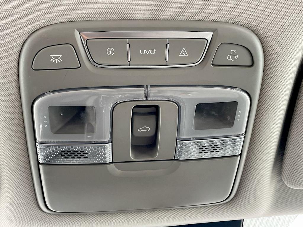 Thumbnail: 2021 Kia Telluride - 37