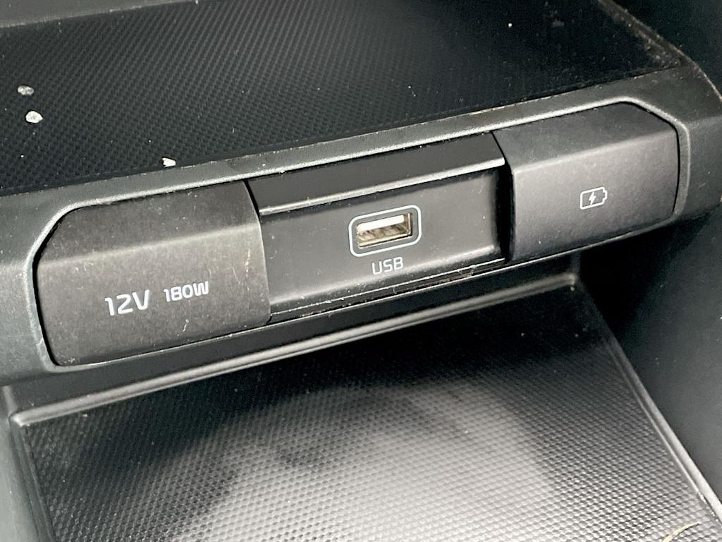 Thumbnail: 2021 Kia Telluride - 33