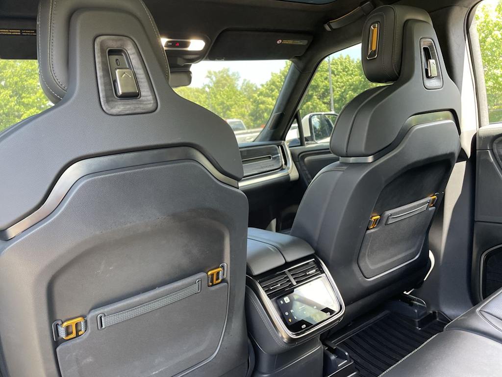 Thumbnail: 2022 Rivian R1S - 29