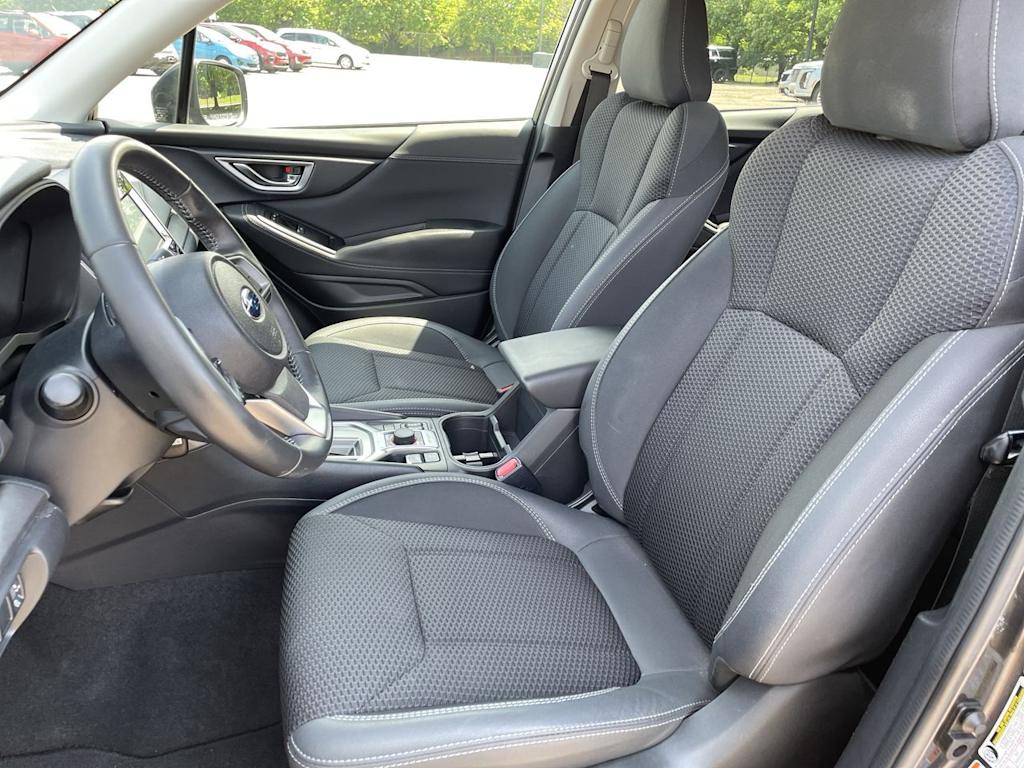 Thumbnail: 2019 Subaru Forester - 9