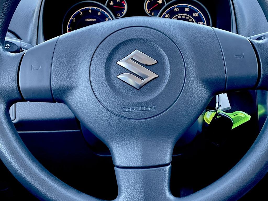 Thumbnail: 2010 Suzuki SX4 - 22