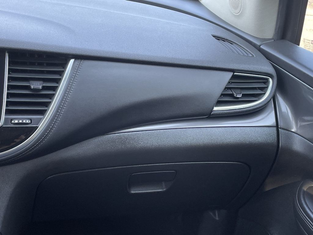 Thumbnail: 2017 Buick Encore - 25