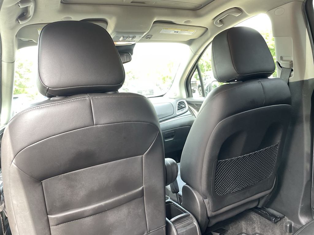 Thumbnail: 2016 Buick Encore - 27