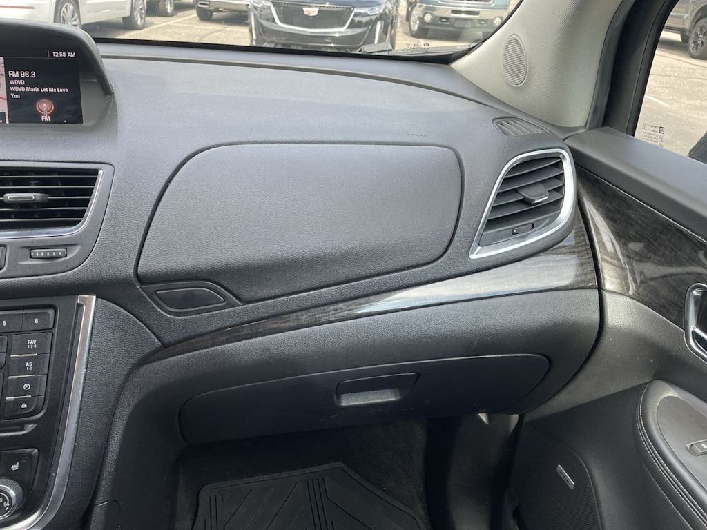 Thumbnail: 2016 Buick Encore - 25