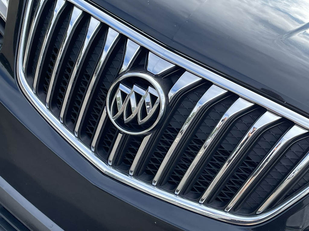 Thumbnail: 2016 Buick Encore - 36