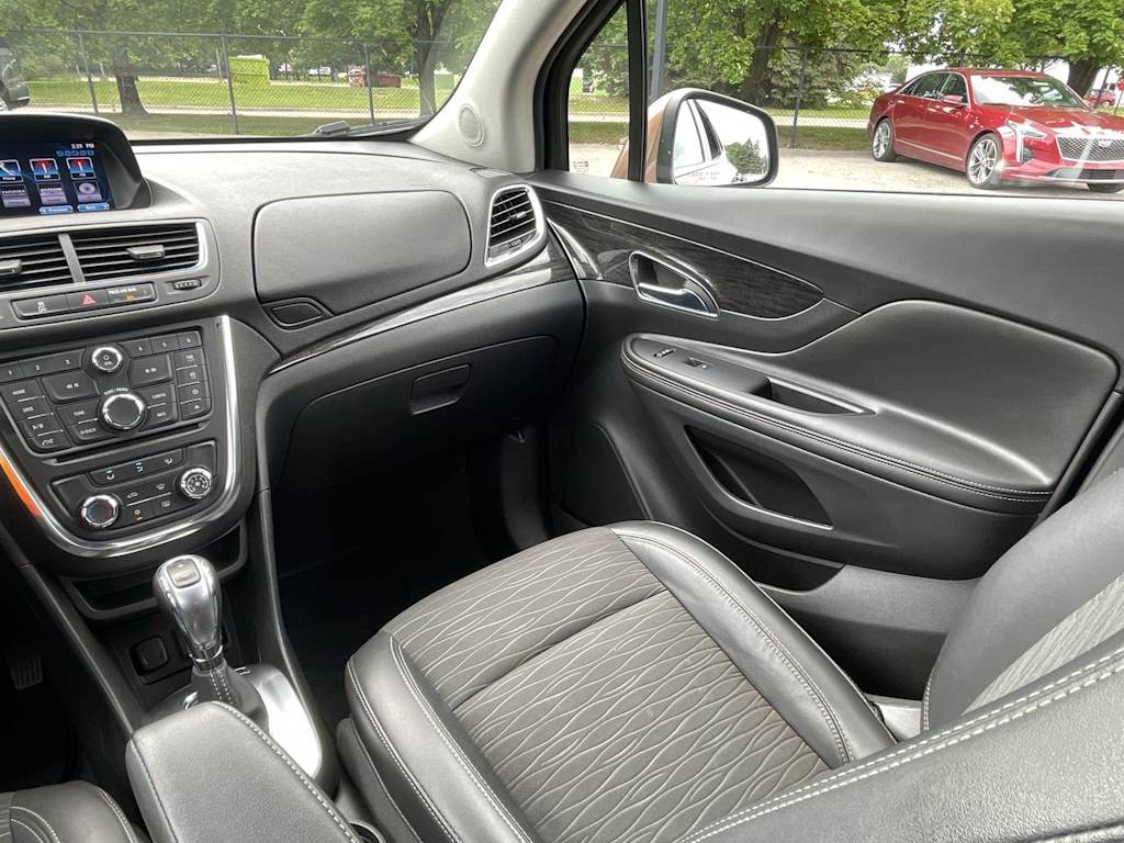 Thumbnail: 2016 Buick Encore - 10