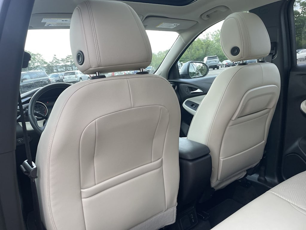 Thumbnail: 2023 Buick Encore GX - 28