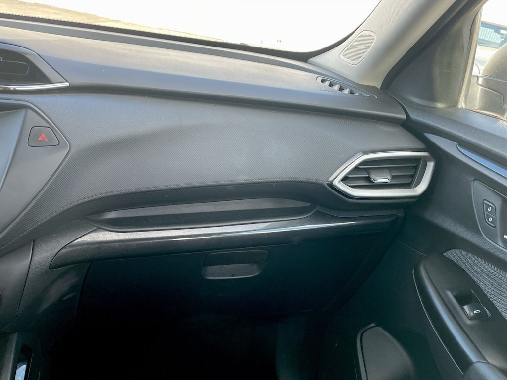 Thumbnail: 2023 Chevrolet TrailBlazer - 25