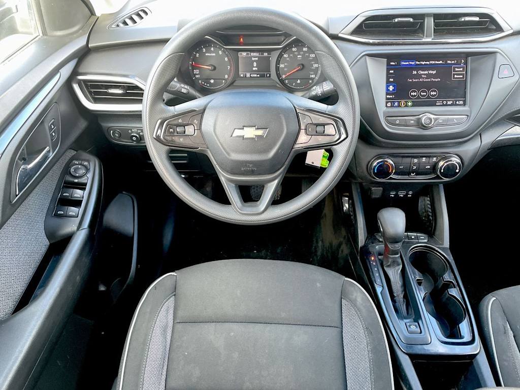 Thumbnail: 2023 Chevrolet TrailBlazer - 2