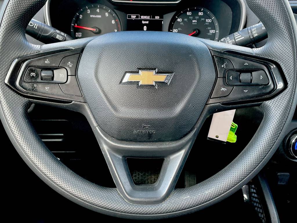 Thumbnail: 2023 Chevrolet TrailBlazer - 24