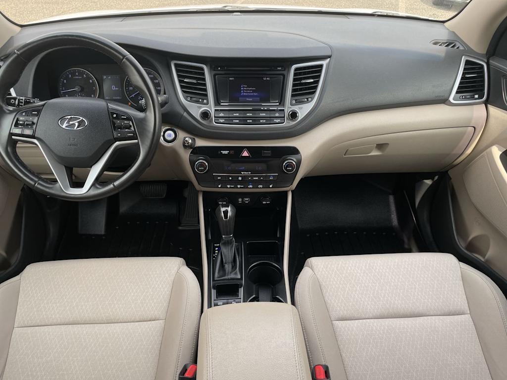 Thumbnail: 2017 Hyundai Tucson - 9