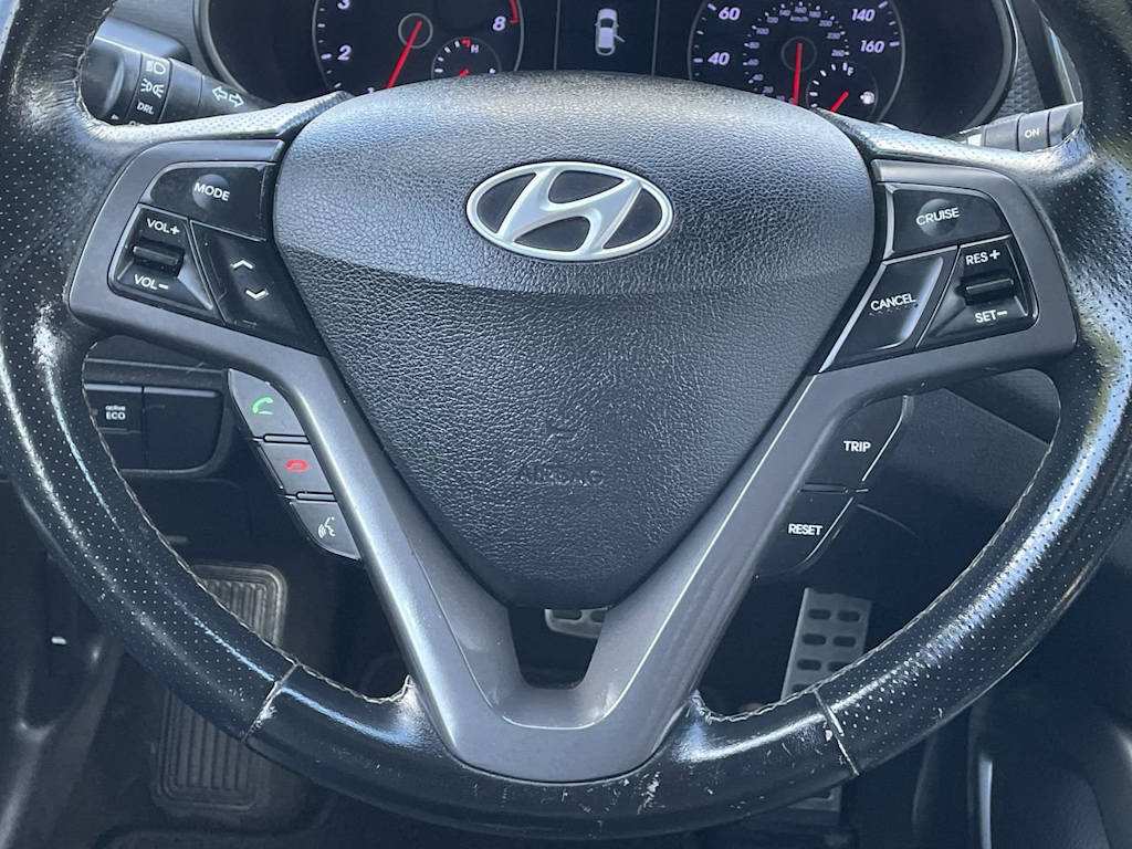 Thumbnail: 2016 Hyundai Veloster - 24