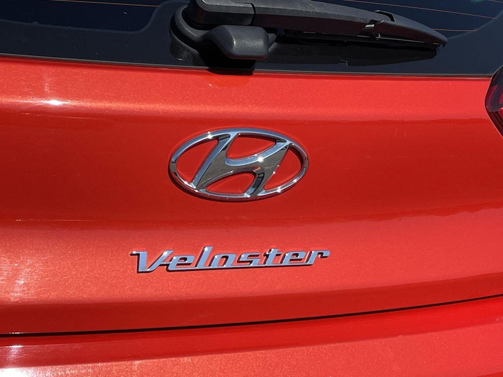Thumbnail: 2019 Hyundai Veloster - 35
