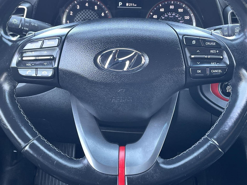 Thumbnail: 2019 Hyundai Veloster - 25