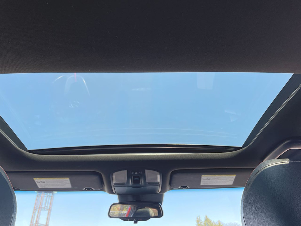 Thumbnail: 2019 Hyundai Veloster - 28