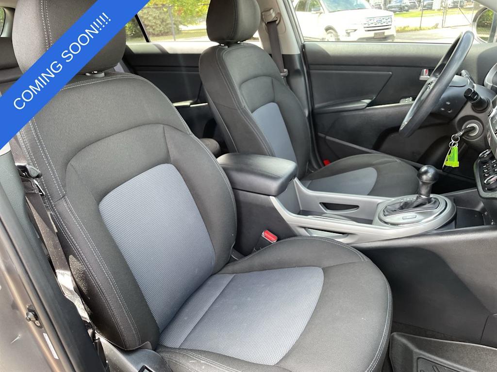 Thumbnail: 2016 Kia Sportage - 11