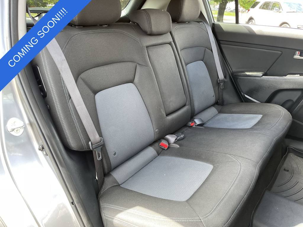 Thumbnail: 2016 Kia Sportage - 12