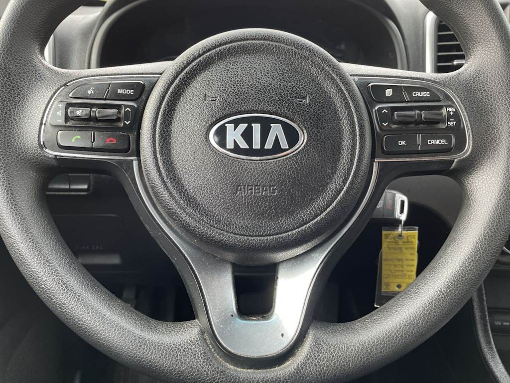 Thumbnail: 2017 Kia Sportage - 24