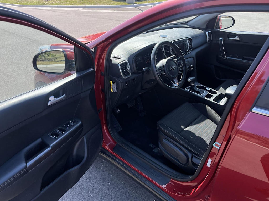 Thumbnail: 2018 Kia Sportage - 24