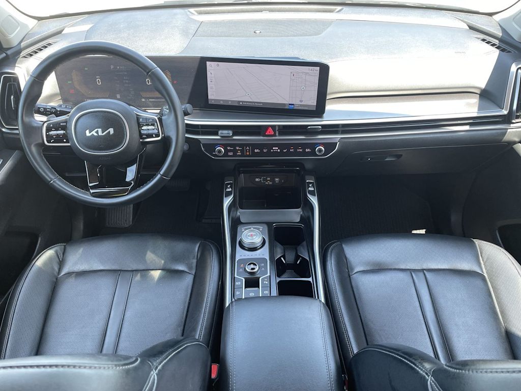 Thumbnail: 2025 Kia Sorento - 9