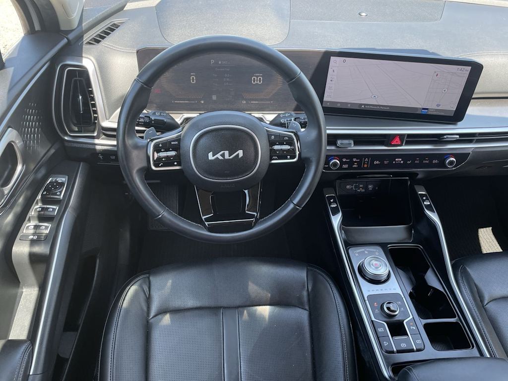 Thumbnail: 2025 Kia Sorento - 2