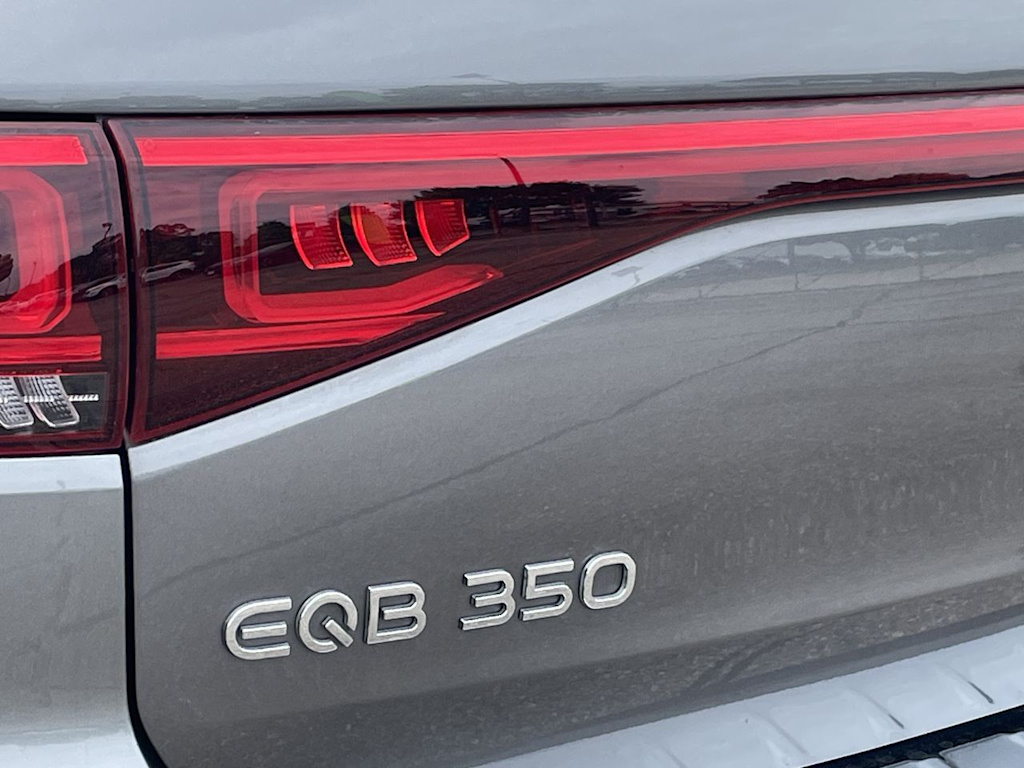 Thumbnail: 2022 Mercedes-Benz EQB - 37