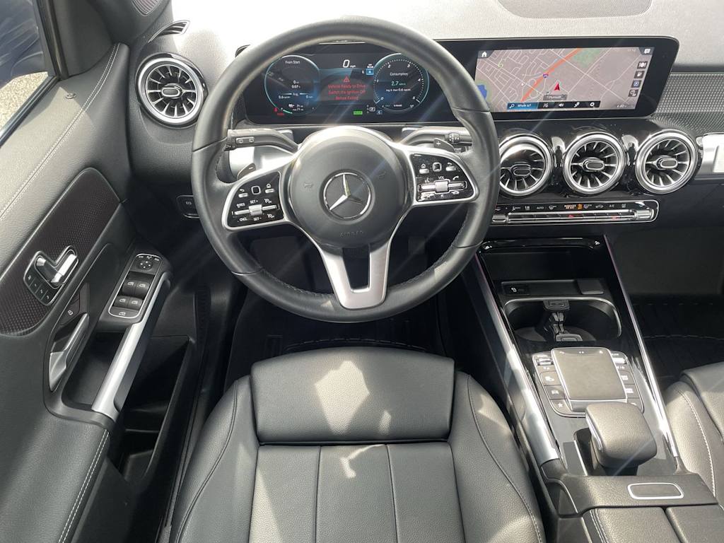 Thumbnail: 2022 Mercedes-Benz EQB - 2