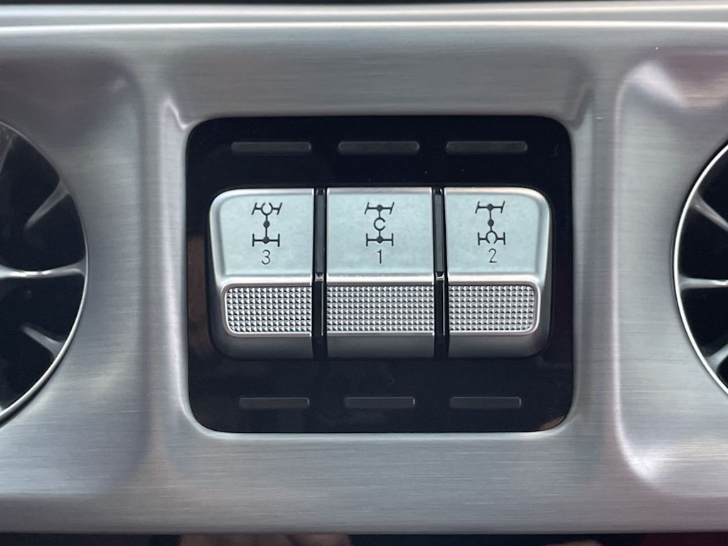 Thumbnail: 2023 Mercedes-Benz G-Class - 34