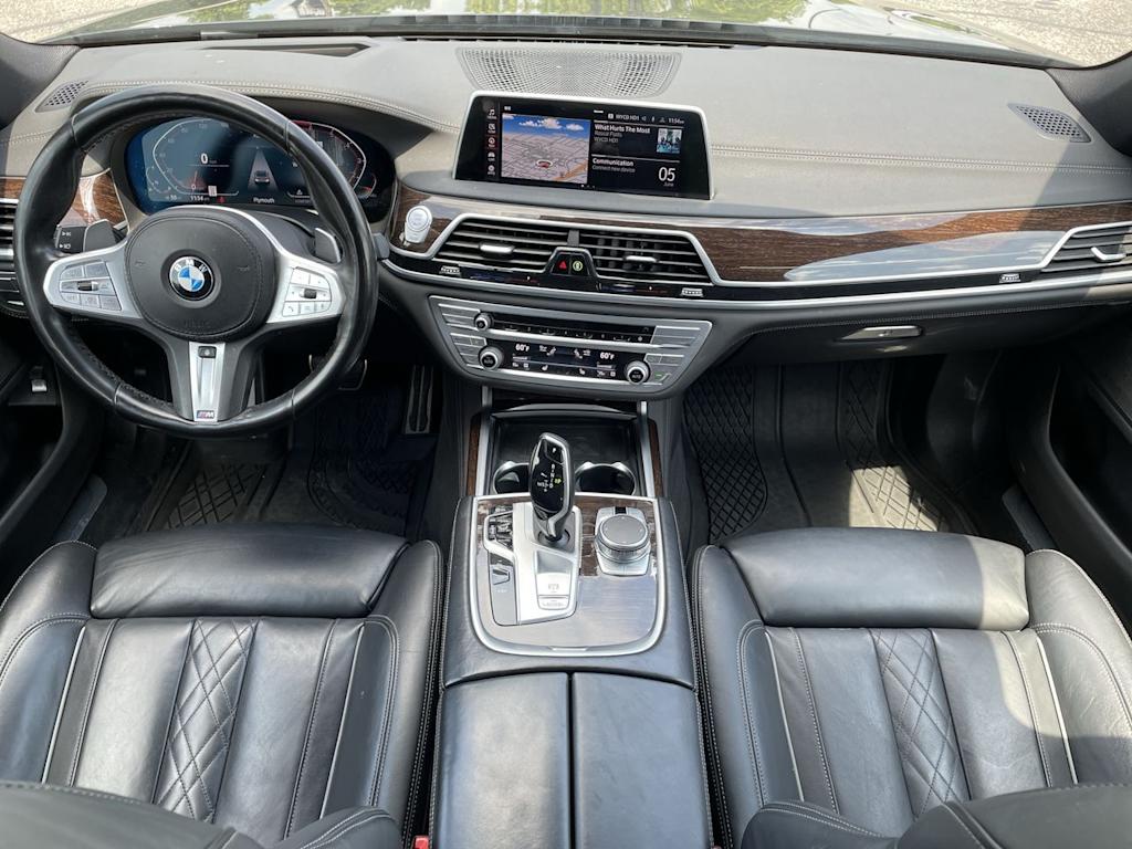Thumbnail: 2021 BMW 7 Series - 8