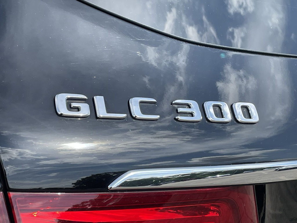 Thumbnail: 2019 Mercedes-Benz GLC - 38