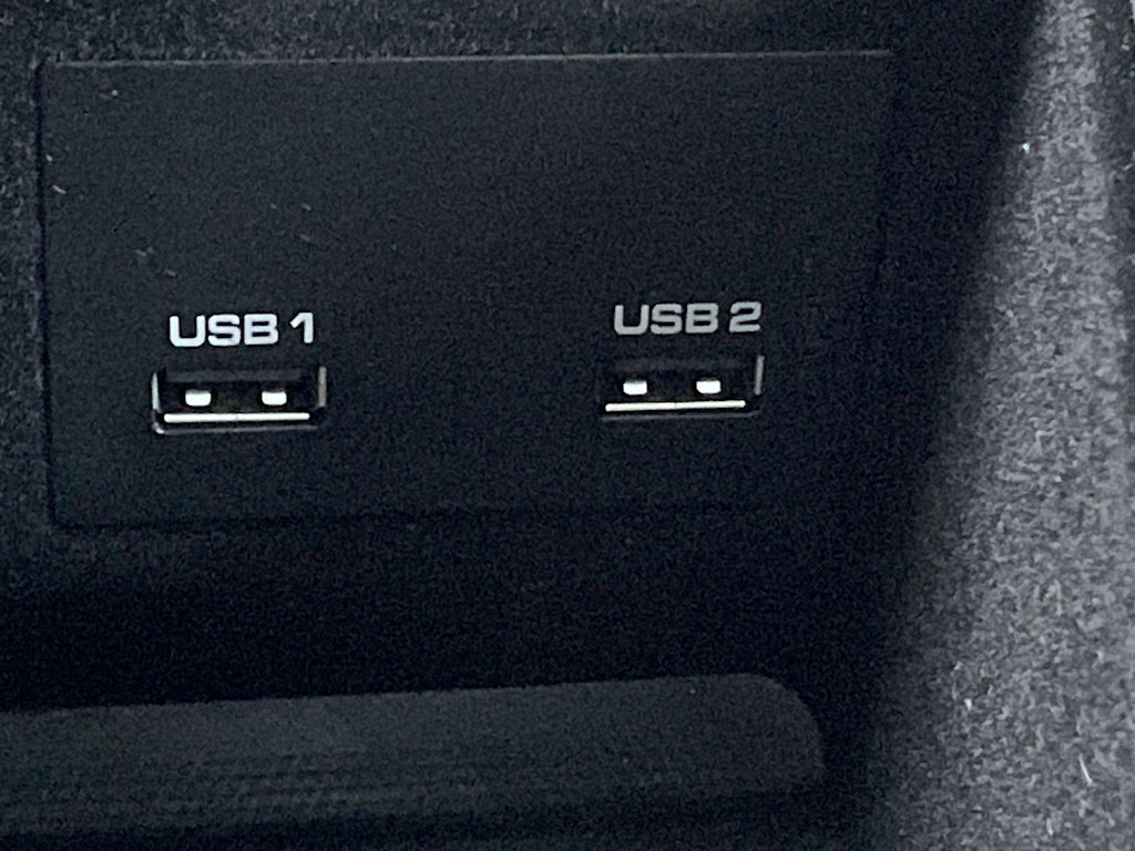 Thumbnail: 2019 Porsche Cayenne - 33