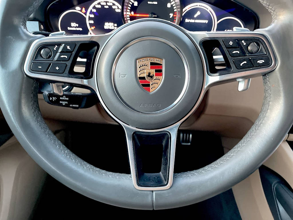 Thumbnail: 2019 Porsche Cayenne - 25