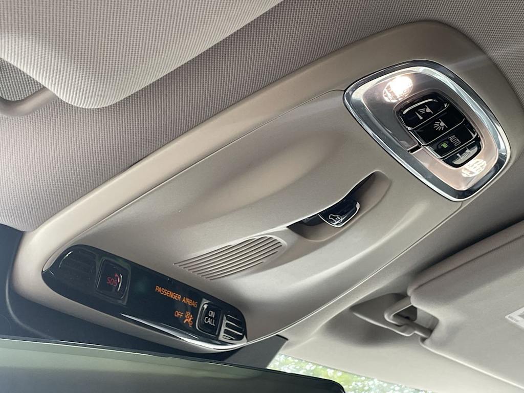 Thumbnail: 2018 Volvo XC90 - 35