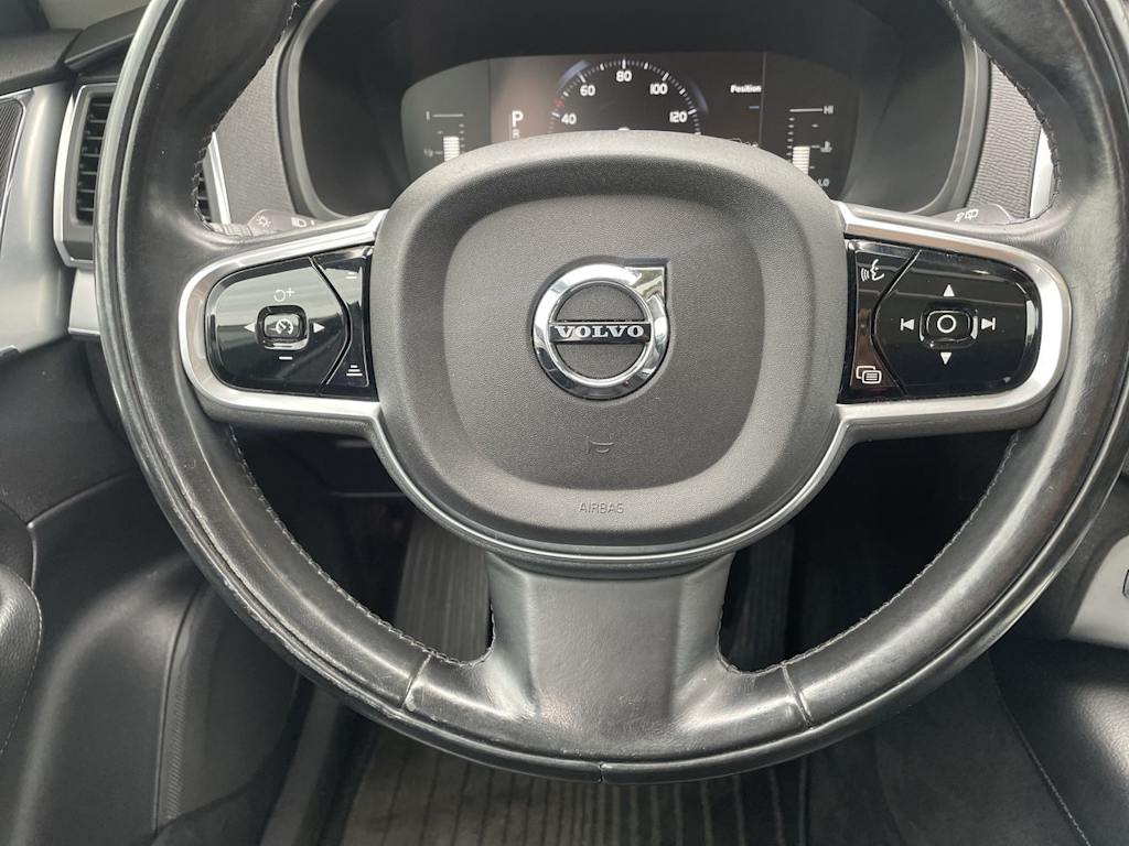 Thumbnail: 2018 Volvo XC90 - 24